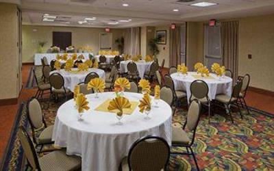фото отеля Hilton Garden Inn Ontario Rancho Cucamonga
