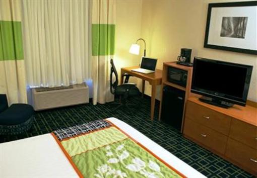 фото отеля Fairfield Inn & Suites Fredericksburg