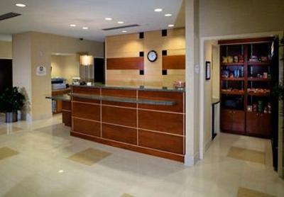 фото отеля SpringHill Suites Naples