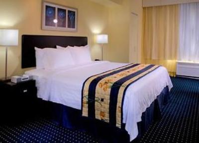 фото отеля SpringHill Suites Naples