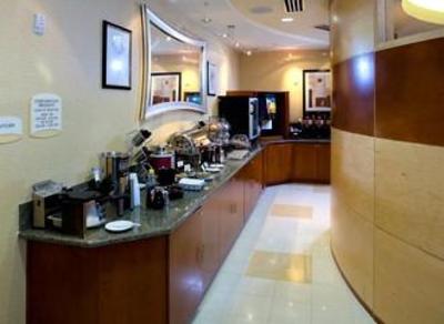 фото отеля SpringHill Suites Naples