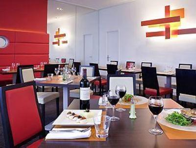 фото отеля Novotel Nantes Centre Bord de Loire