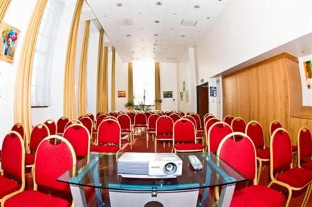 фото отеля Best Western Hotel Colbert Chateauroux