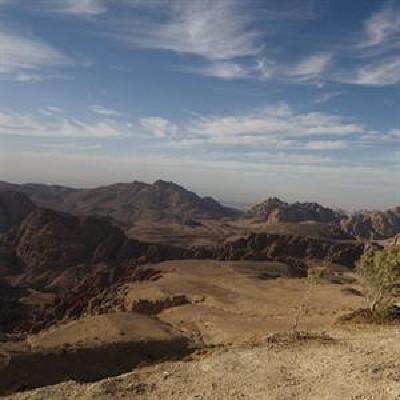 фото отеля Movenpick Nabatean Castle Hotel Petra