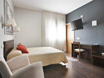 фото отеля Hostal T4