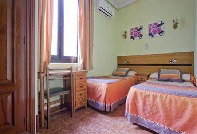 фото отеля Hostal Castilla I