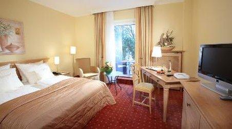 фото отеля BEST WESTERN Premier Alsterkrug Hotel