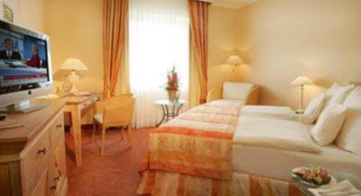 фото отеля BEST WESTERN Premier Alsterkrug Hotel