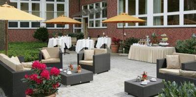 фото отеля BEST WESTERN Premier Alsterkrug Hotel