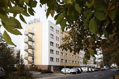 фото отеля Elbotel Hotel-Restaurant Rostock