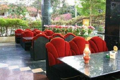 фото отеля 13 Coins Airport Hotel Ngam Wong Wan Nonthaburi