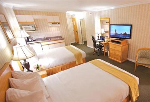 фото отеля Quality Inn Downtown Victoria