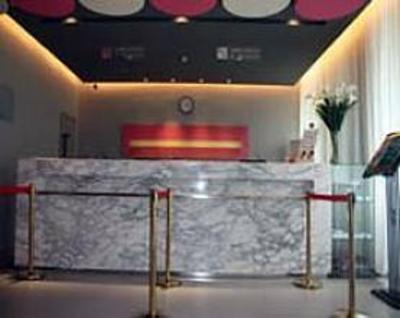фото отеля Jin Jiang Inn Wuhan Qushuilou