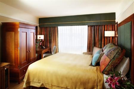 фото отеля The Inverness Hotel Englewood