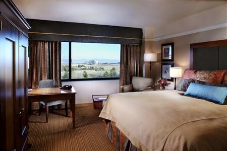 фото отеля The Inverness Hotel Englewood