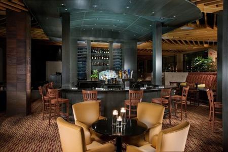 фото отеля The Inverness Hotel Englewood