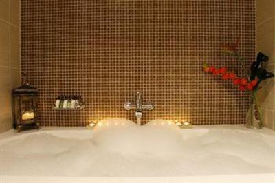 фото отеля City North Hotel Gormanston