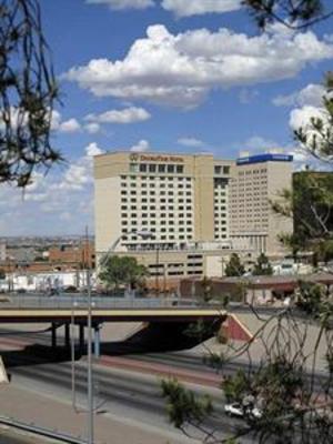 фото отеля Doubletree Hotel El Paso Downtown/City Center