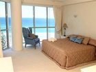 фото отеля Oceana on Broadbeach