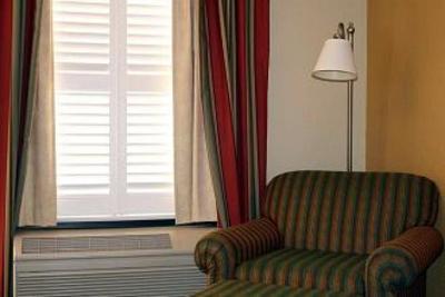 фото отеля Hampton Inn Washington Rd