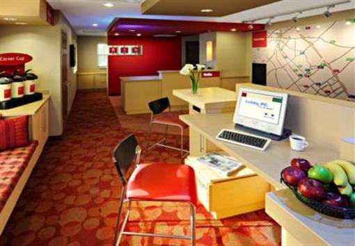 фото отеля TownePlace Suites Bryan College Station
