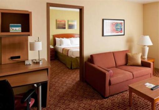 фото отеля TownePlace Suites Bryan College Station