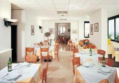 фото отеля Hotel Marylise