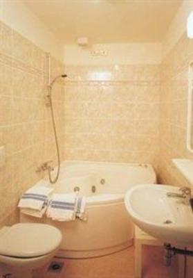 фото отеля Hotel Marylise