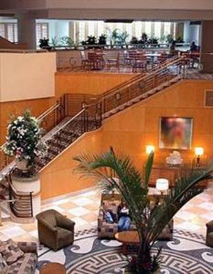 фото отеля DoubleTree Suites by Hilton Santa Monica