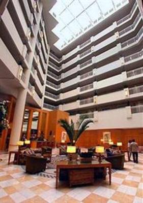 фото отеля DoubleTree Suites by Hilton Santa Monica