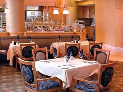 фото отеля DoubleTree Suites by Hilton Santa Monica