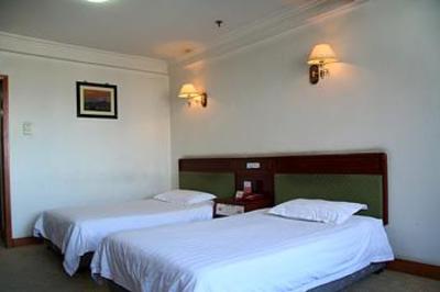 фото отеля Bifeng Hotel Chengde