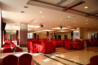 фото отеля Bifeng Hotel Chengde