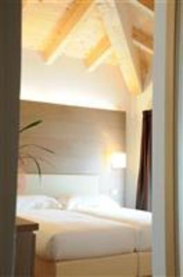 фото отеля Hotel Opera Villafranca di Verona