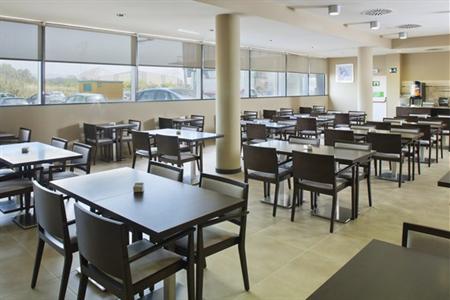 фото отеля Holiday Inn Express Algeciras