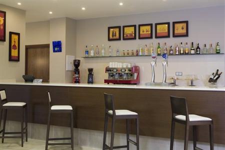 фото отеля Holiday Inn Express Algeciras