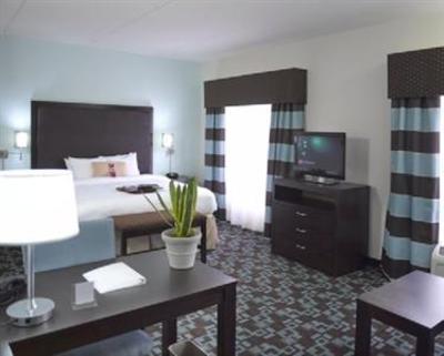 фото отеля Hampton Inn & Suites Nashville @ Opryland