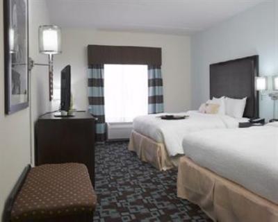 фото отеля Hampton Inn & Suites Nashville @ Opryland