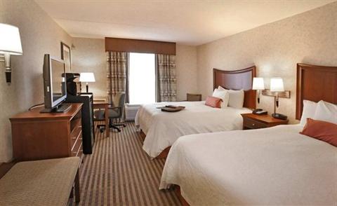 фото отеля Hampton Inn & Suites Richmond/Virginia Center