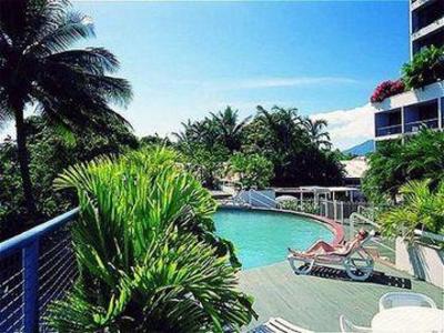 фото отеля Sunshine Tower Hotel Cairns