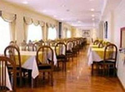 фото отеля Salles Hotel