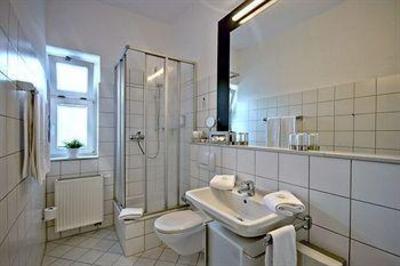 фото отеля Insel Hotel Bonn
