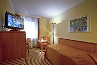 фото отеля Insel Hotel Bonn