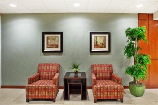 фото отеля Holiday Inn Atlanta Gwinnett Place Area