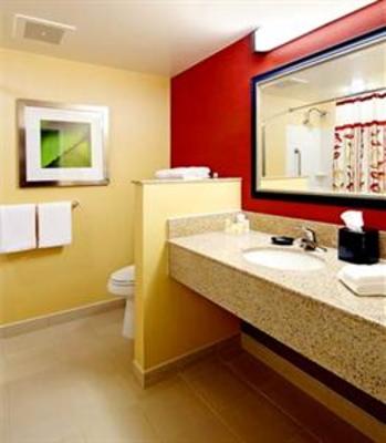 фото отеля Courtyard by Marriott Pittsburgh West Homestead/Waterfront