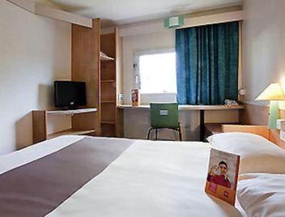 фото отеля Ibis Rouen Sud Zenith