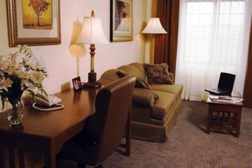фото отеля Staybridge Suites Austin Airport