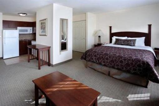 фото отеля Staybridge Suites Austin Airport