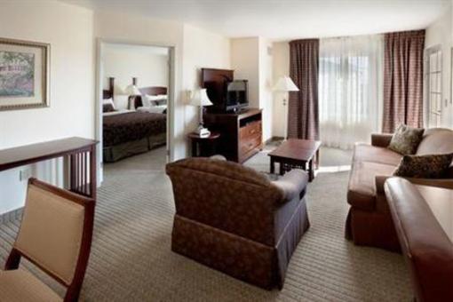 фото отеля Staybridge Suites Austin Airport