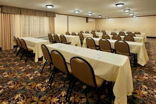 фото отеля Staybridge Suites Austin Airport